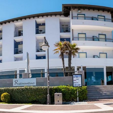 Hotel Nettuno كاوْرلي المظهر الخارجي الصورة