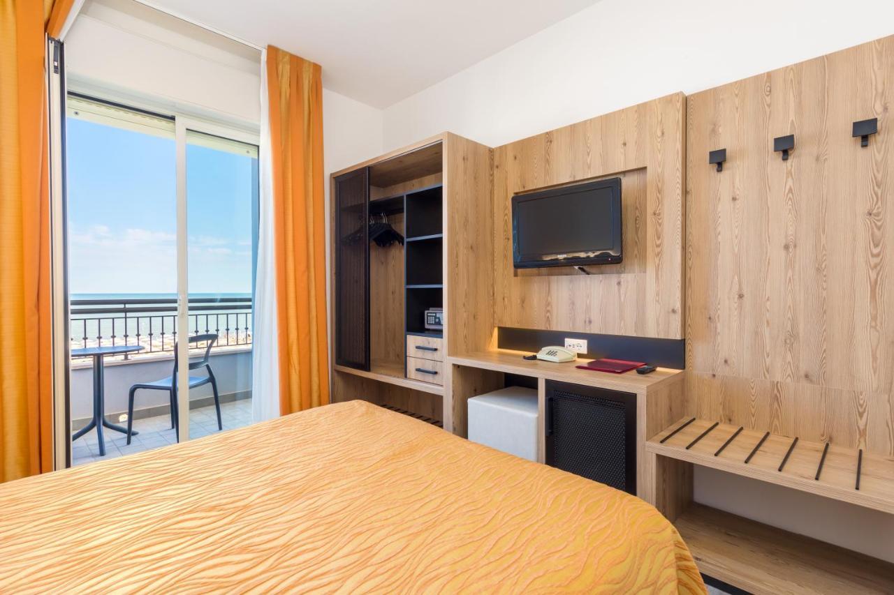 Hotel Nettuno كاوْرلي المظهر الخارجي الصورة